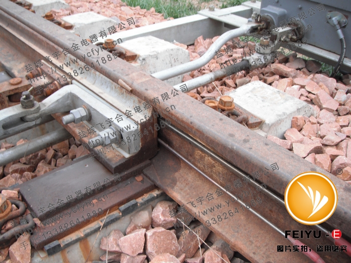 鹽城飛宇公司技術人員考察道岔鄭州站實物圖片4,盜用必究!